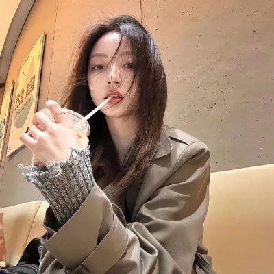 我才不要和人类恋爱呢